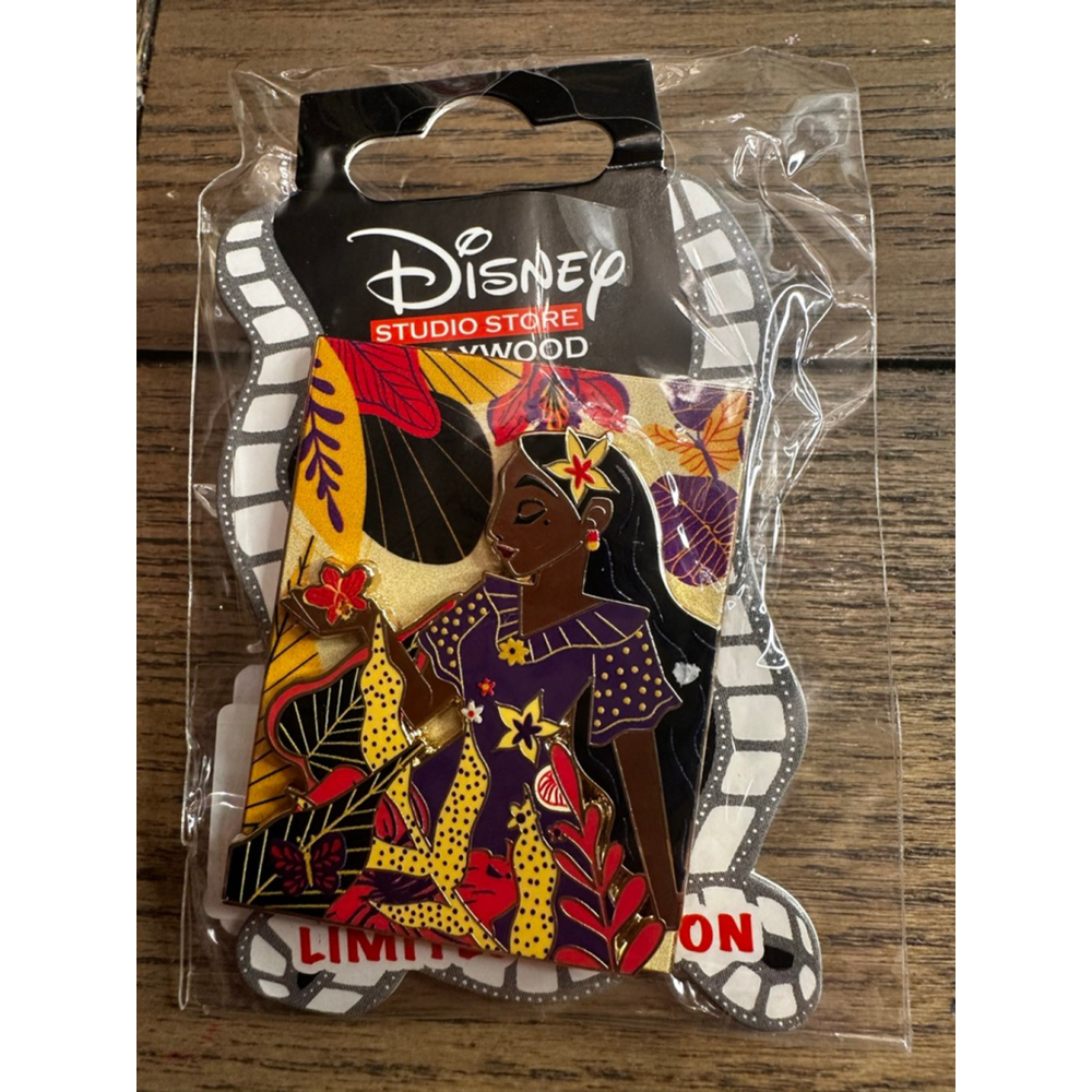 Disney Pin DSSH DSF Encanto Floral Art Series LE 400 - Isabela Madrigal